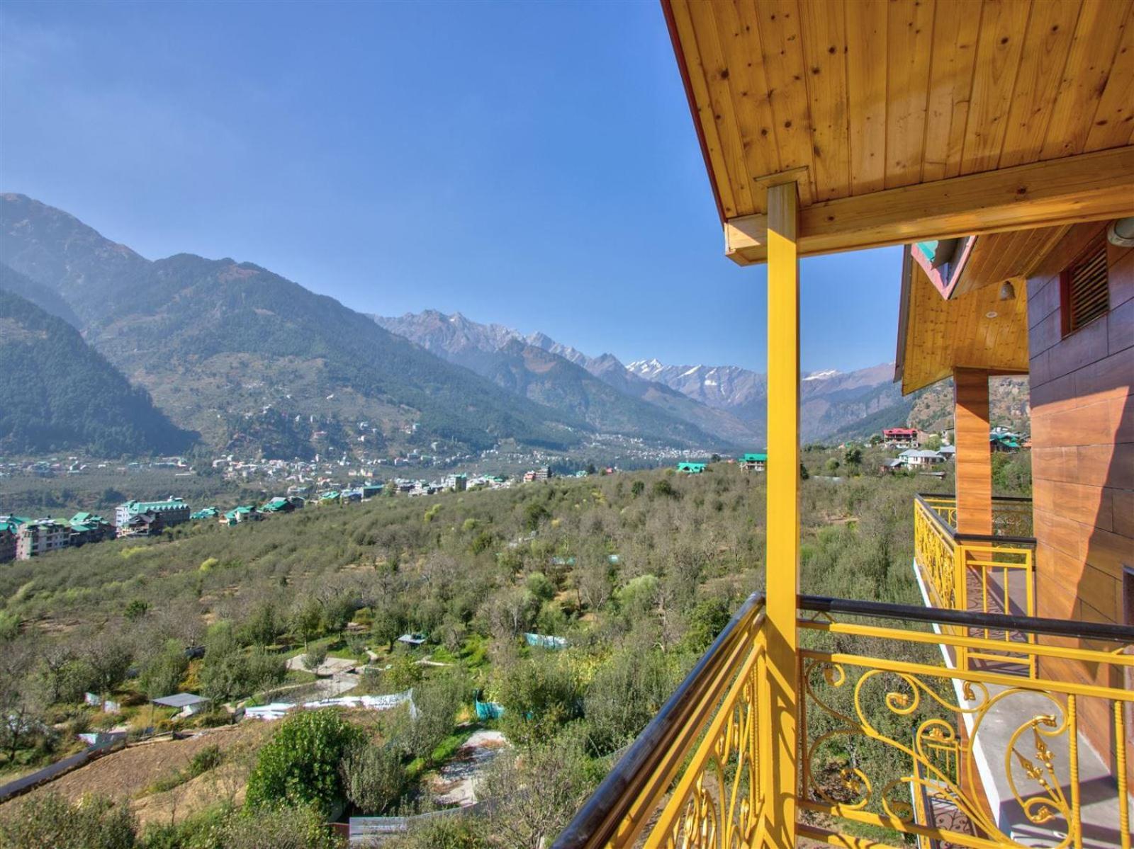 Hotel Golden Peak Manali Exterior foto